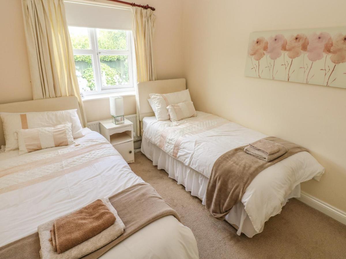 2 Primrose Cottage Сондерсфут Экстерьер фото